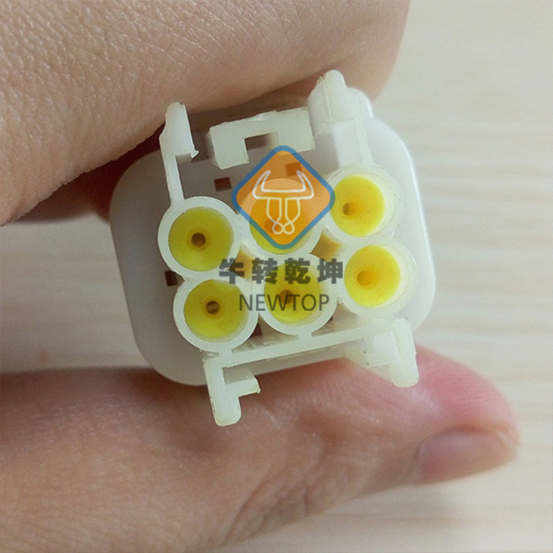 汽车电子连接器液态硅胶包胶厂家，防水接插件硅胶包胶工厂，硅胶汽车配件定制加工