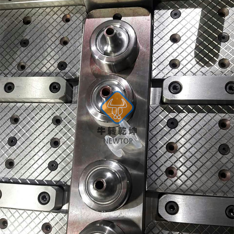 厦门液态硅胶模具生产工厂，液态硅胶模具加工厂家